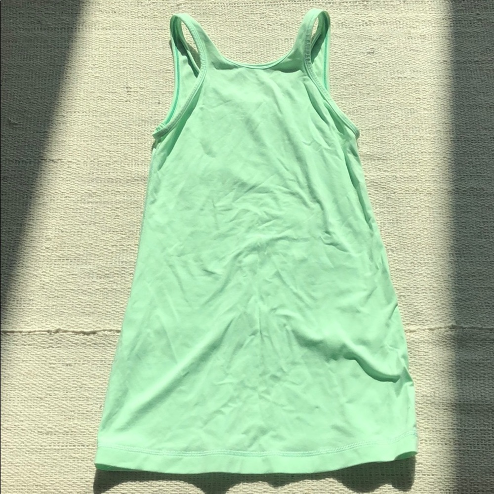 Lululemon tank
